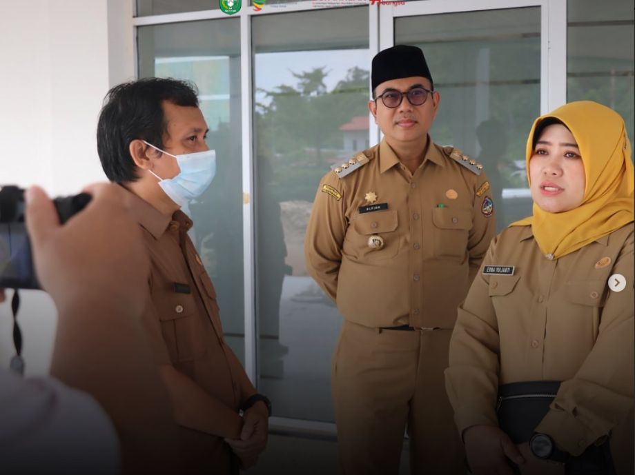 Pj Bupati Kayong Utara dan Kadiskes Prov. Kalbar Tinjau Layanan dan Fasilitas Kesehatan di RSUD Sultan Muhammad Jamaludin I