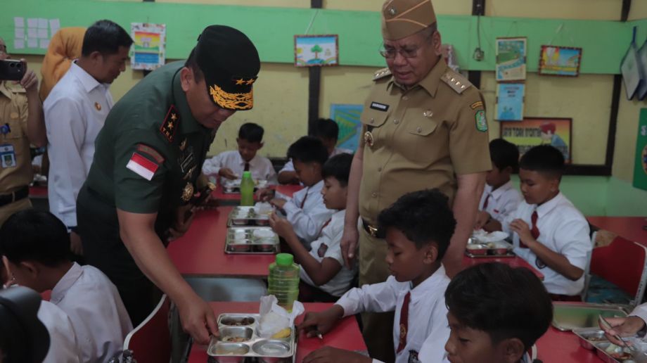 Pemprov Kalbar Launching Program Makan Bergizi Gratis, Kadiskes Pastikan Koordinasi Dengan BGN Terus Dilakukan